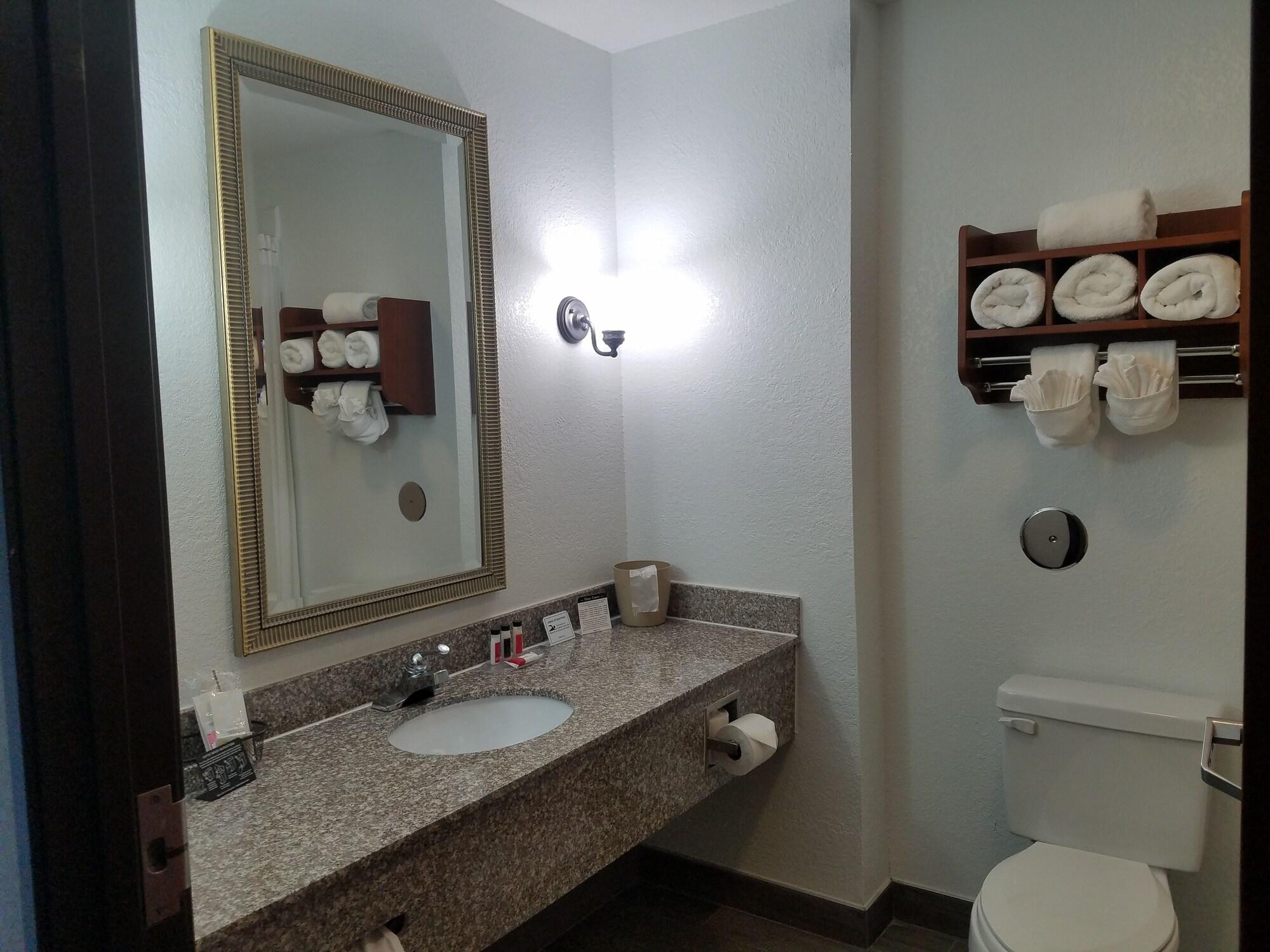 Comfort Inn & Suites Gatesville Near Fort Cavazos Extérieur photo