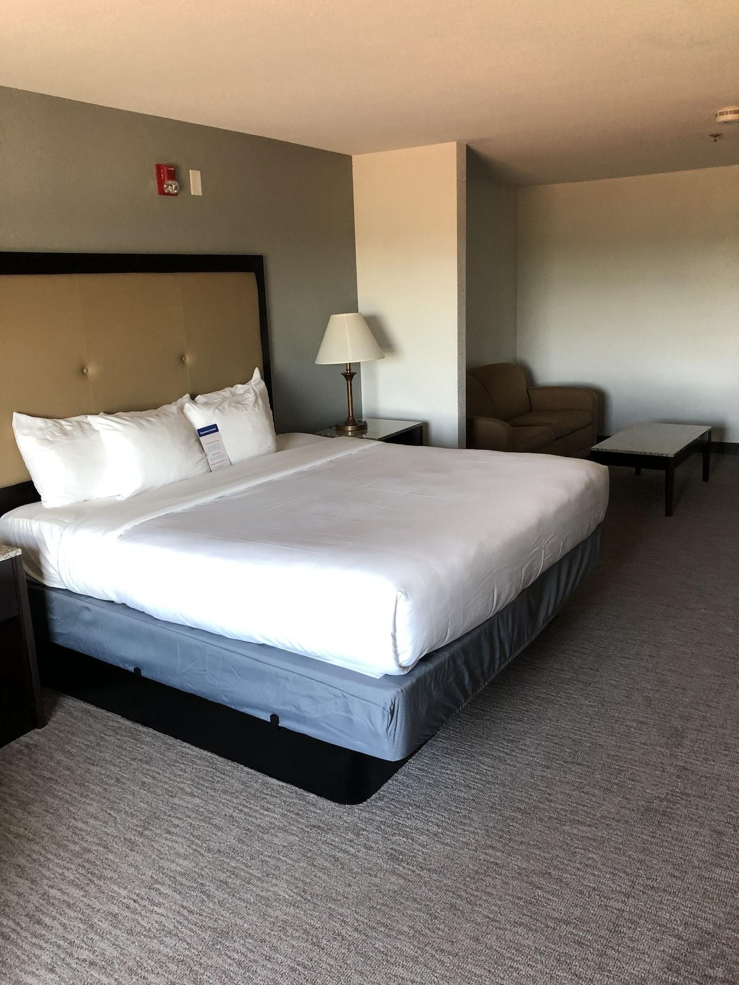 Comfort Inn & Suites Gatesville Near Fort Cavazos Extérieur photo