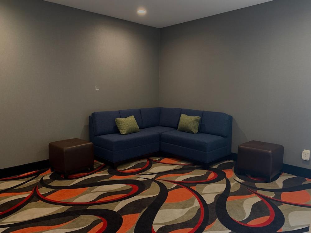 Comfort Inn & Suites Gatesville Near Fort Cavazos Extérieur photo