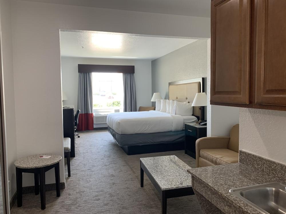 Comfort Inn & Suites Gatesville Near Fort Cavazos Extérieur photo