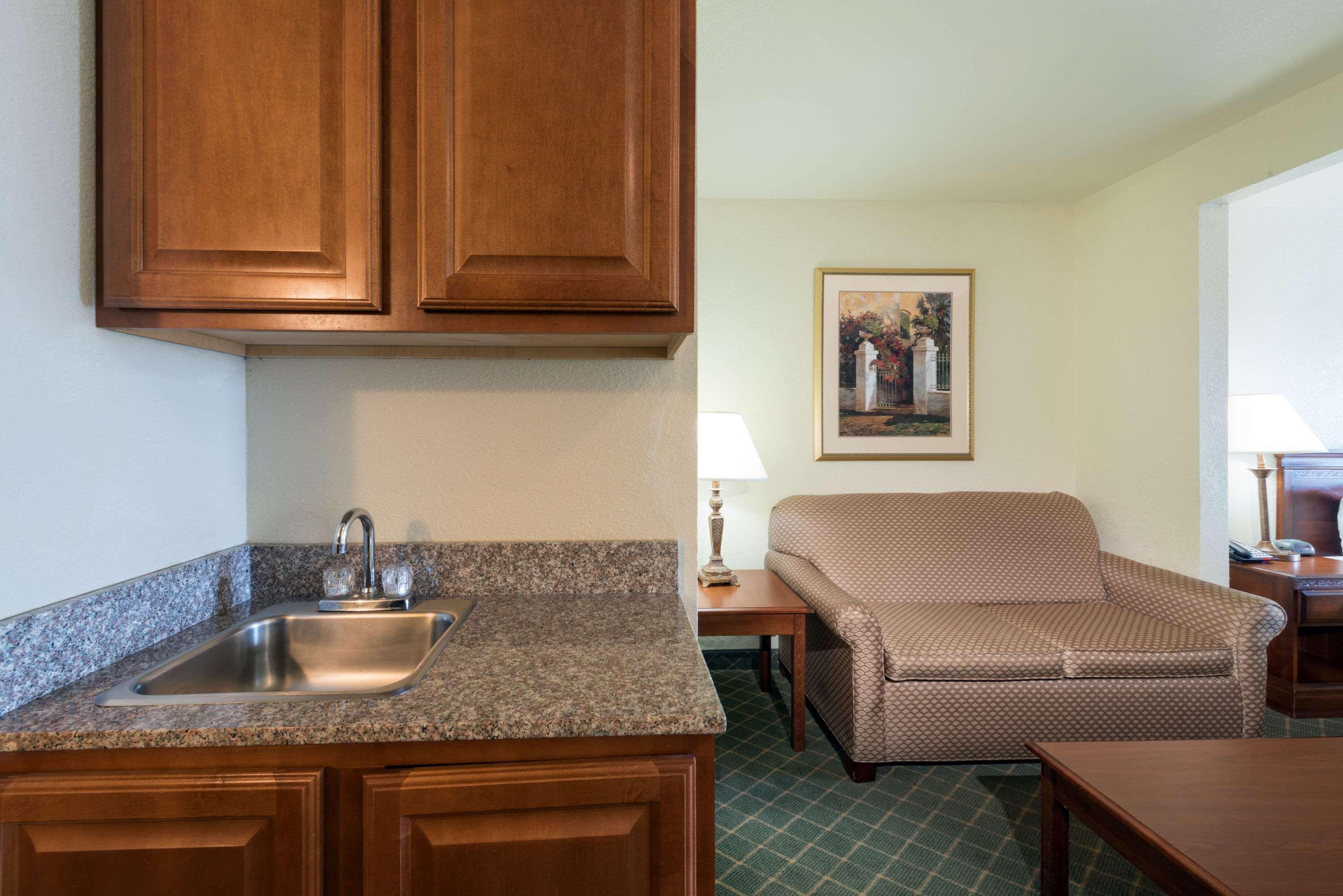 Comfort Inn & Suites Gatesville Near Fort Cavazos Extérieur photo