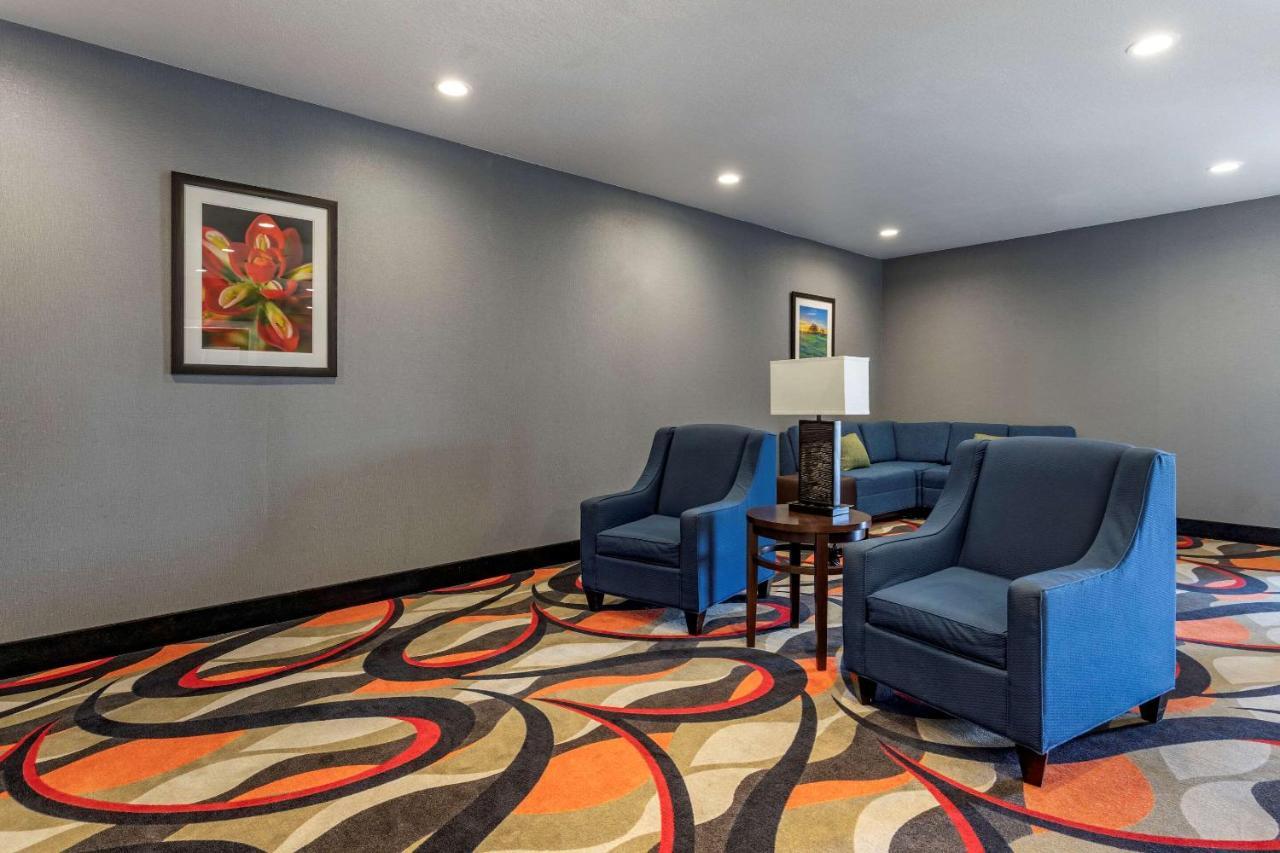 Comfort Inn & Suites Gatesville Near Fort Cavazos Extérieur photo