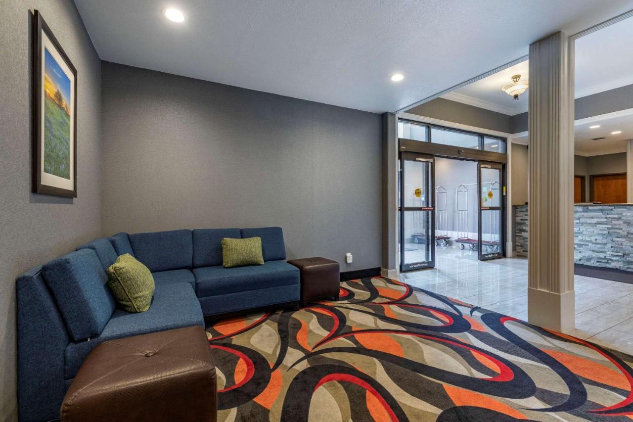 Comfort Inn & Suites Gatesville Near Fort Cavazos Extérieur photo