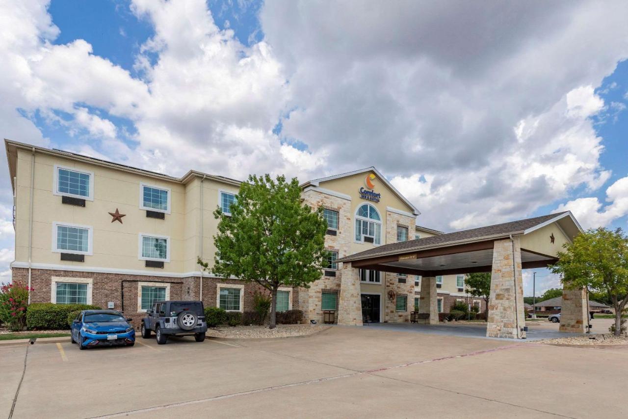 Comfort Inn & Suites Gatesville Near Fort Cavazos Extérieur photo