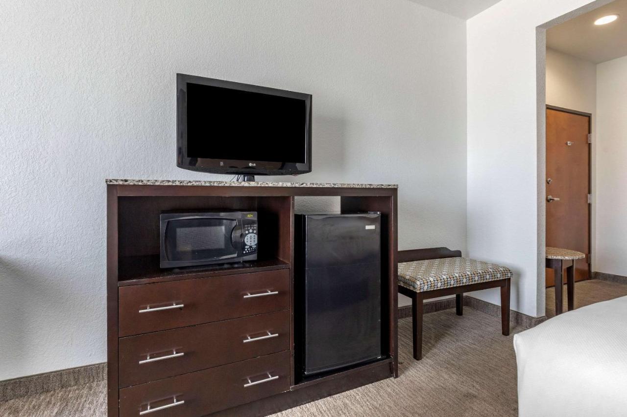 Comfort Inn & Suites Gatesville Near Fort Cavazos Extérieur photo